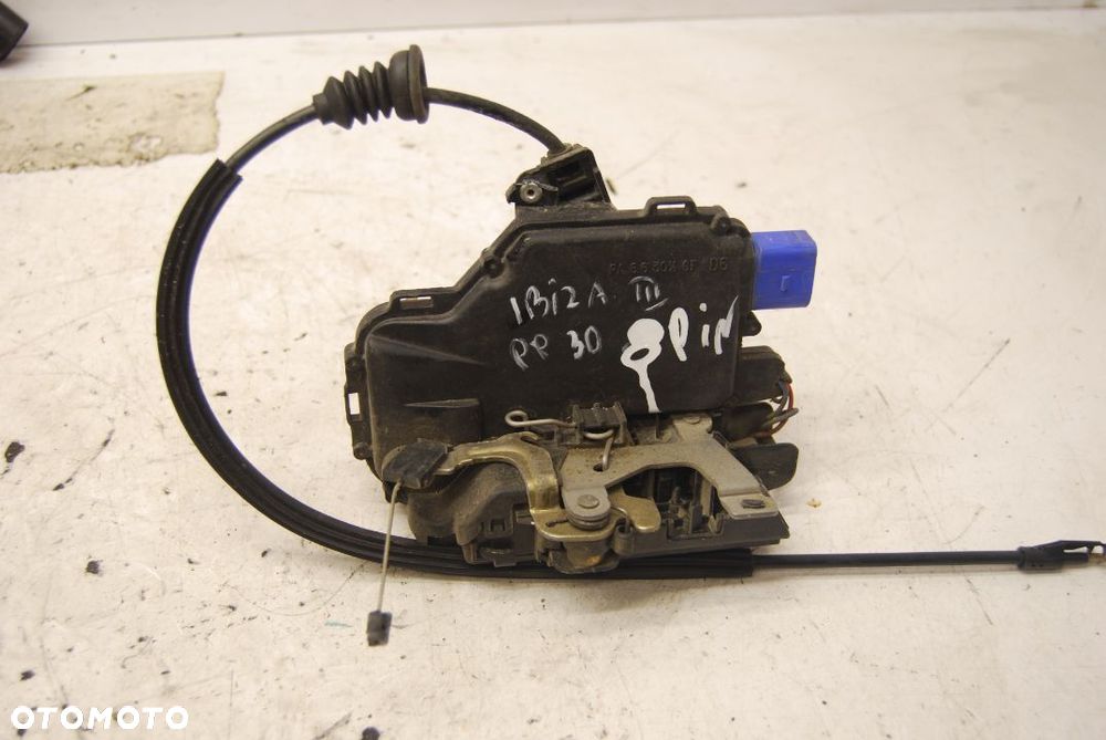 ZAMEK DRZWI PRAWY PRZÓD PRZEDNI SEAT IBIZA III 8 PIN VW POLO IV 3B1837016BP/ 3B1837016BQ VW GOLF IV PASSAT B5 SEAT LEON I TOLEDO II SKODA - 6
