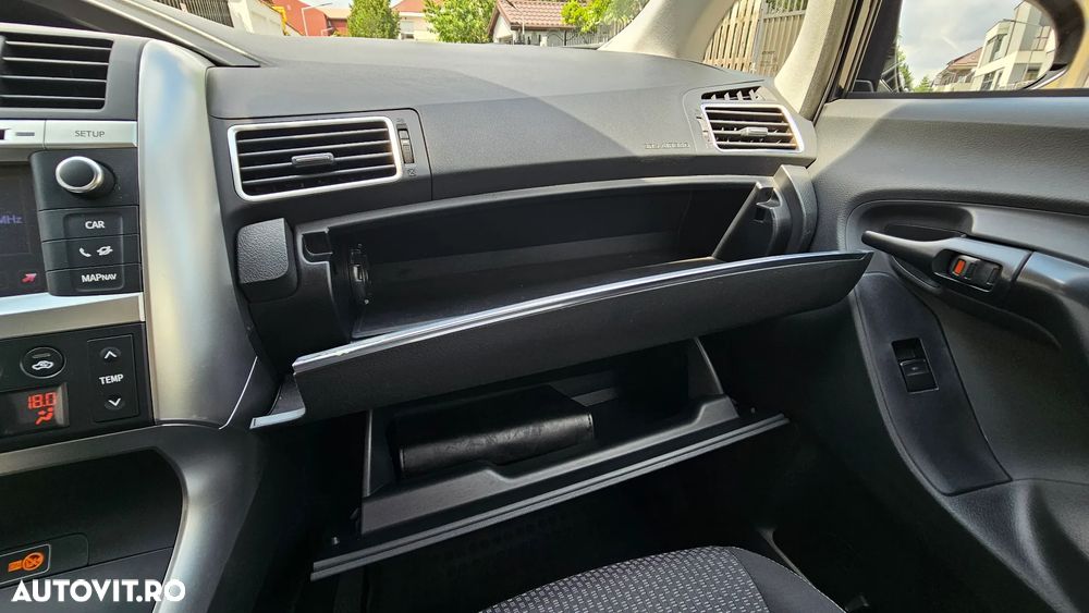 Toyota Verso 1.8 Valvematic Luna - 40