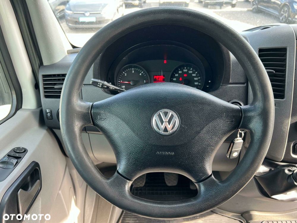 Volkswagen Crafter 35 FURGON 3.665 2.0 TDI 80 kW 6-G - 11