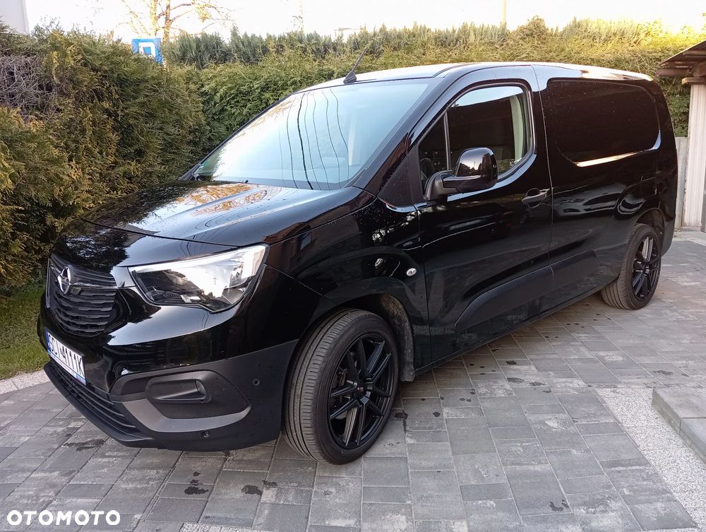 Opel Combo E - 4