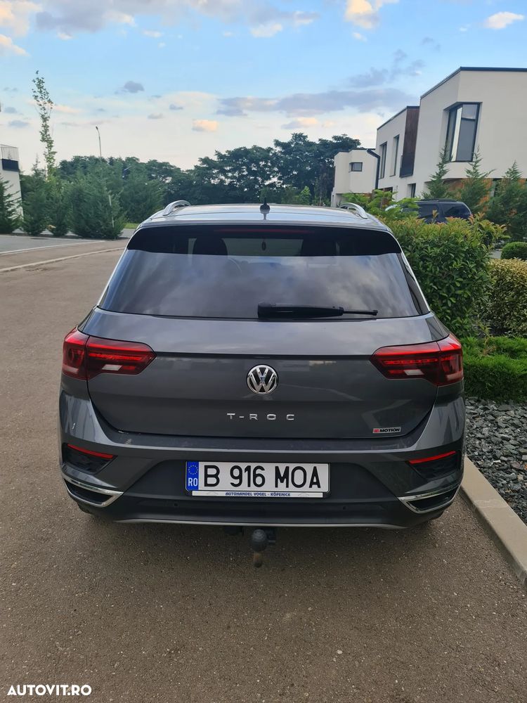 Volkswagen T-Roc - 3