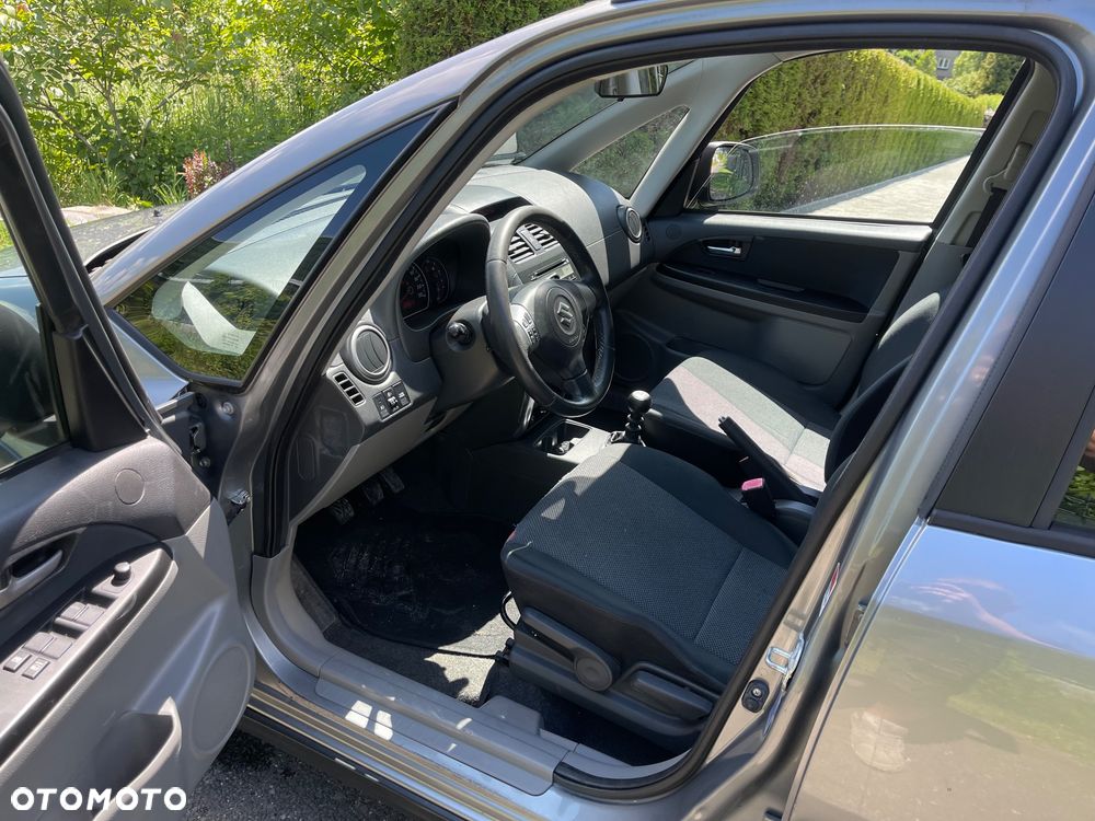 Suzuki SX4 1.9 DDiS DPF 4x4 Club - 10