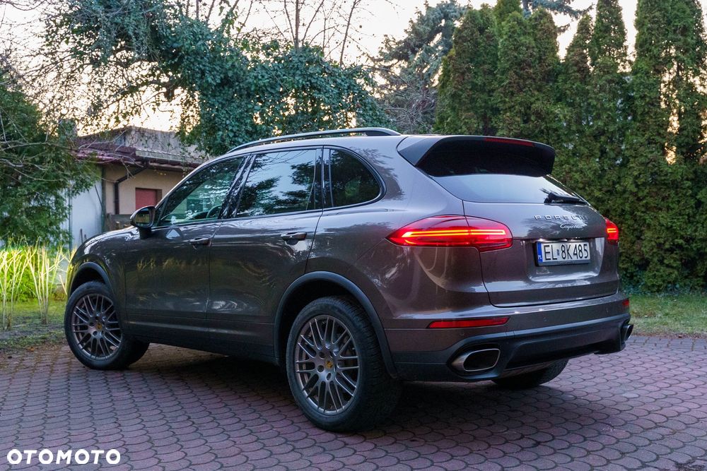 Porsche Cayenne Diesel Platinum Edition - 8
