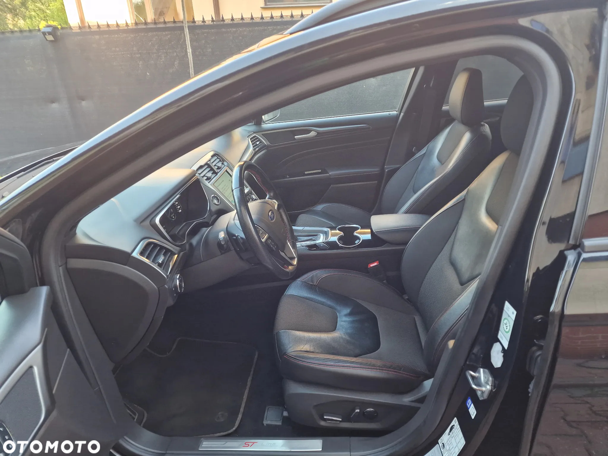 Ford Mondeo 2.0 EcoBoost Start-Stopp Autom ST-Line - 8
