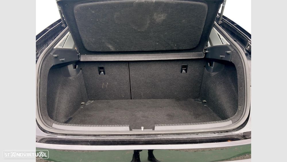 VW Taigo 1.0 TSI Urban - 16