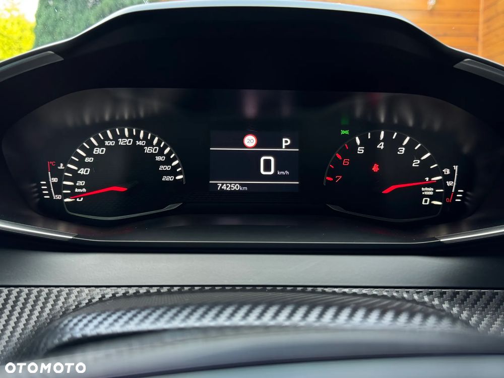 Peugeot 2008 1.2 PureTech Allure S&S EAT8 - 21