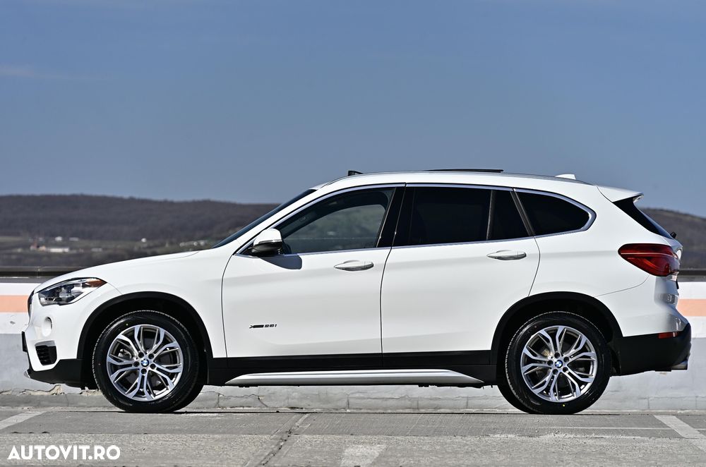 BMW X1 xDrive28i - 4