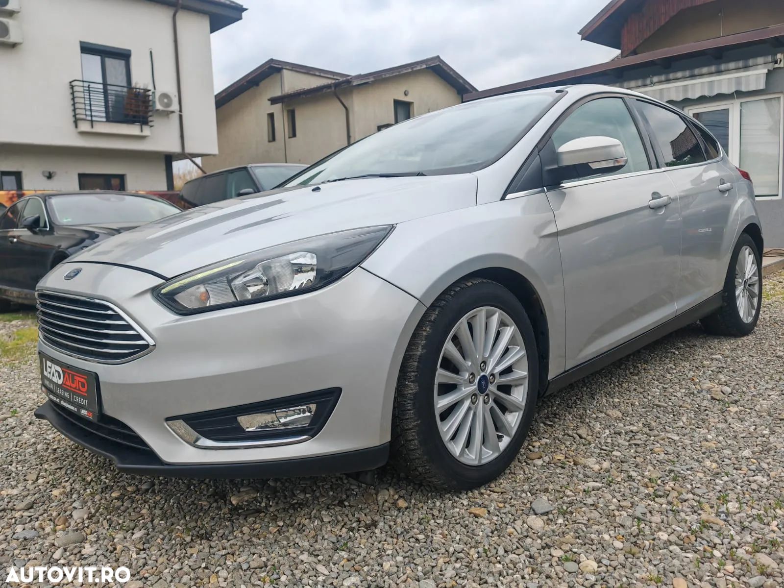 Ford Focus 1.0 EcoBoost Titanium - 1