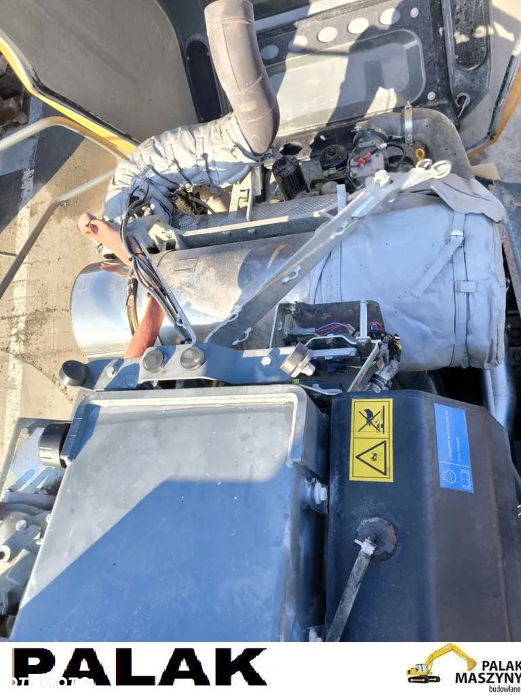 Liebherr Ładowarka  kołowa  LIEBHERR L 566 , 2019 rok - 20