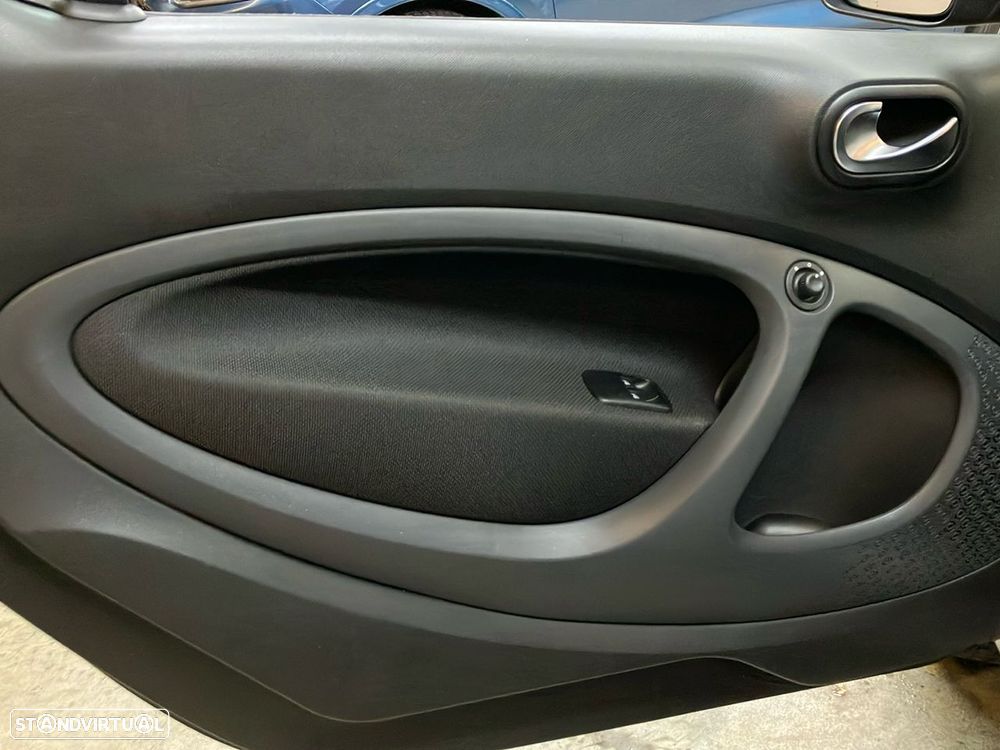 Smart ForTwo Coupé 1.0 71 Aut. - 16