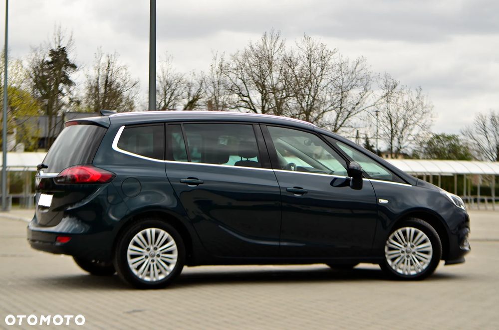 Opel Zafira 1.4 T Cosmo EU6 - 13