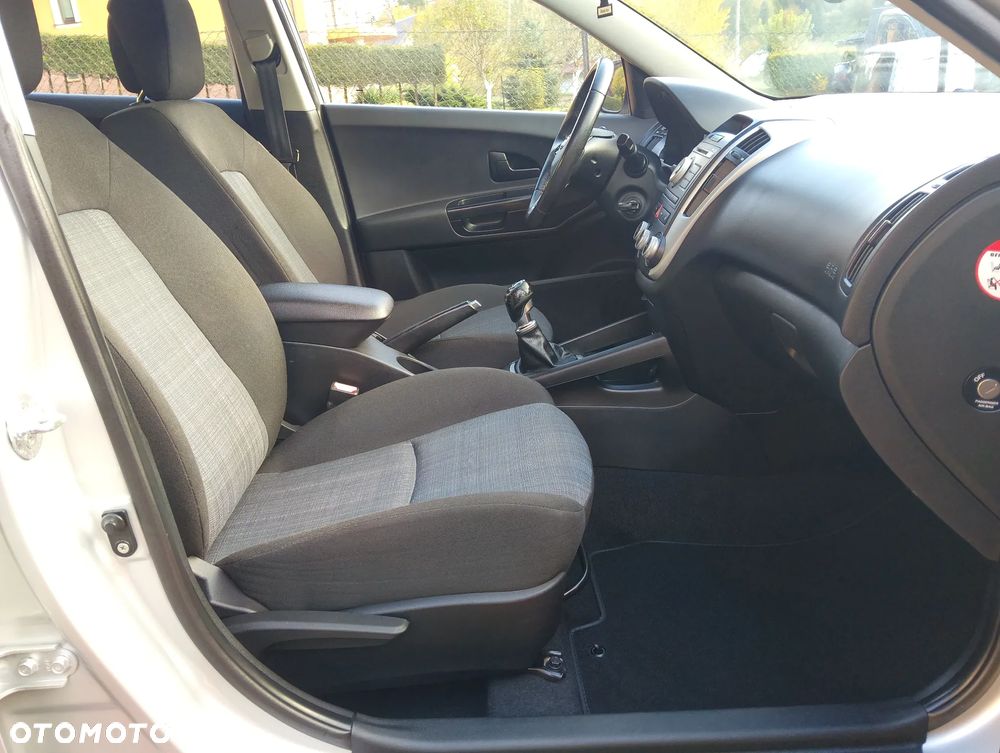 Kia Ceed Cee'd 1.4 Comfort + - 10