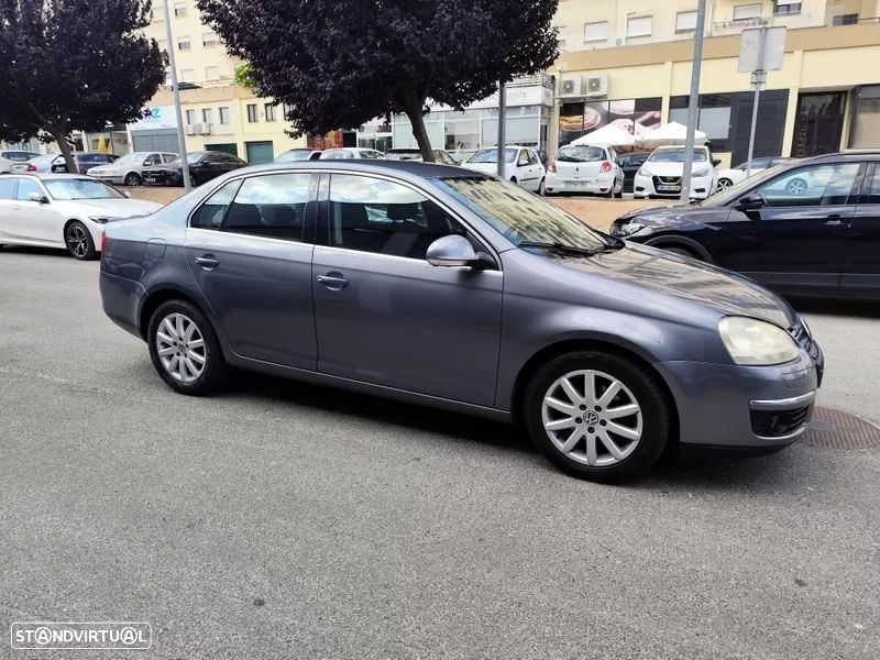 VW Jetta 1.9 TDi BlueM. Trendline - 18