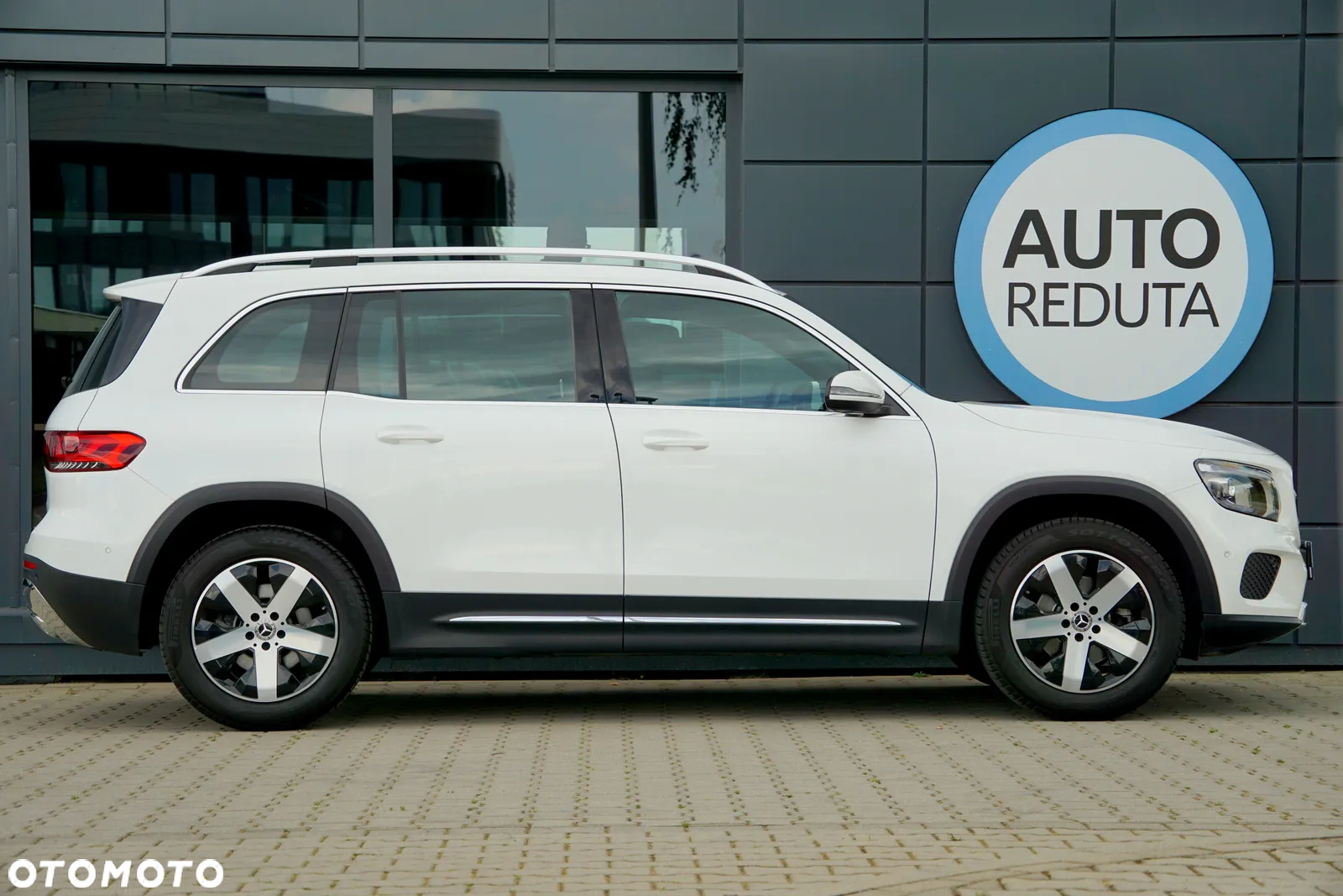 Mercedes-Benz GLB 200 7G-DCT Progressive - 5