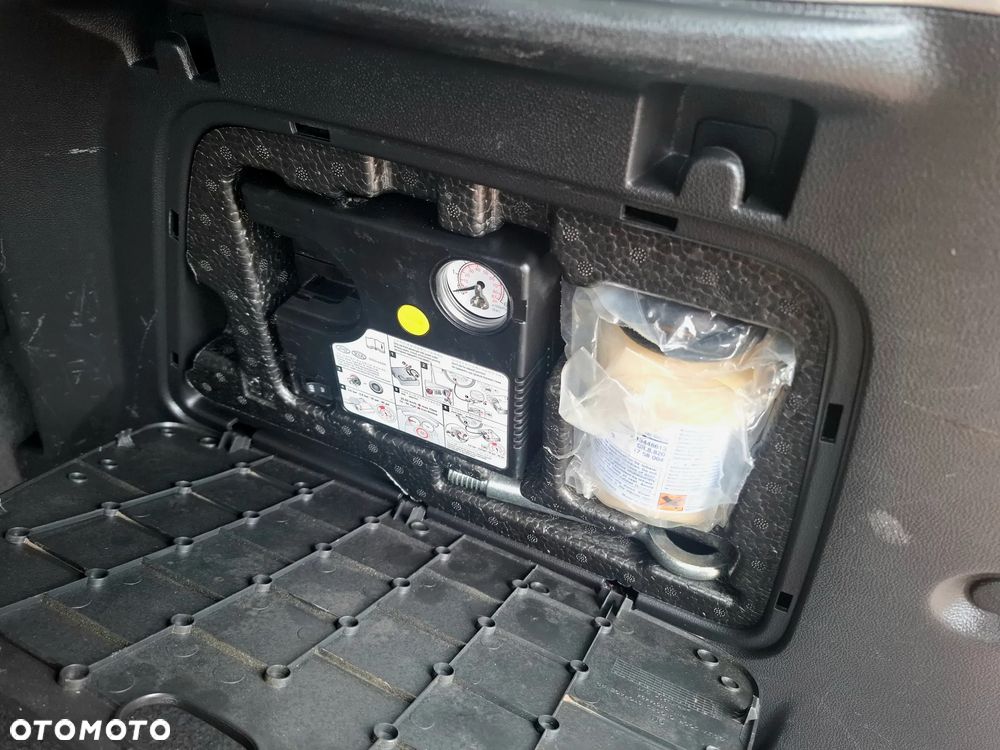 Chevrolet Trax 1.4T AWD LS - 34