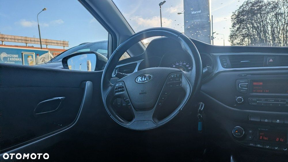 Kia Ceed - 18