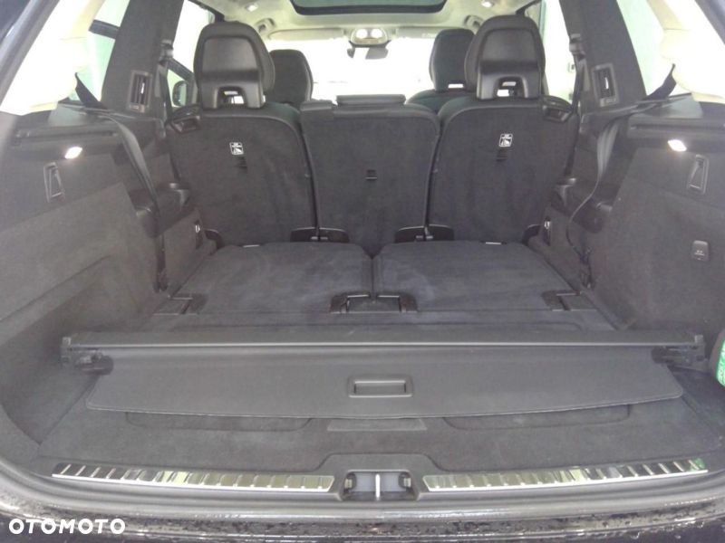 Volvo XC 90 T8 AWD Ultra Black Edition - 10