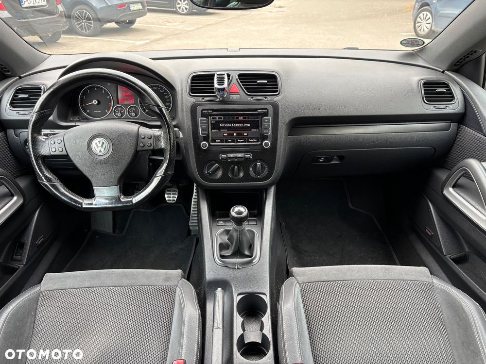 Volkswagen Scirocco - 25