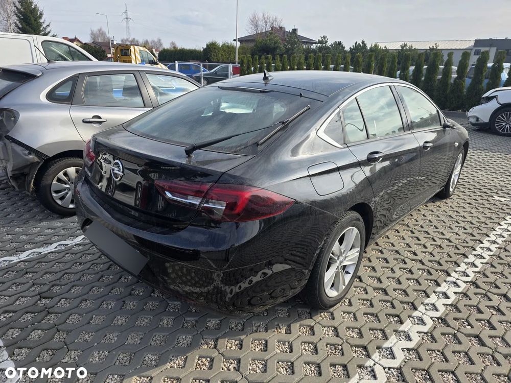 Opel Insignia 1.6 CDTI Ultimate S&S - 3
