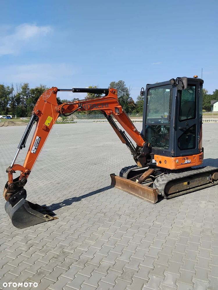 Hitachi ZX26U-6 - 4