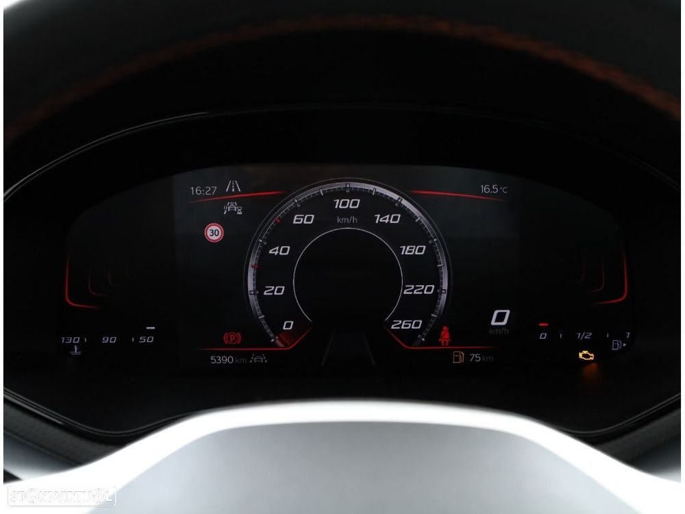 SEAT Arona 1.0 TSI FR - 35