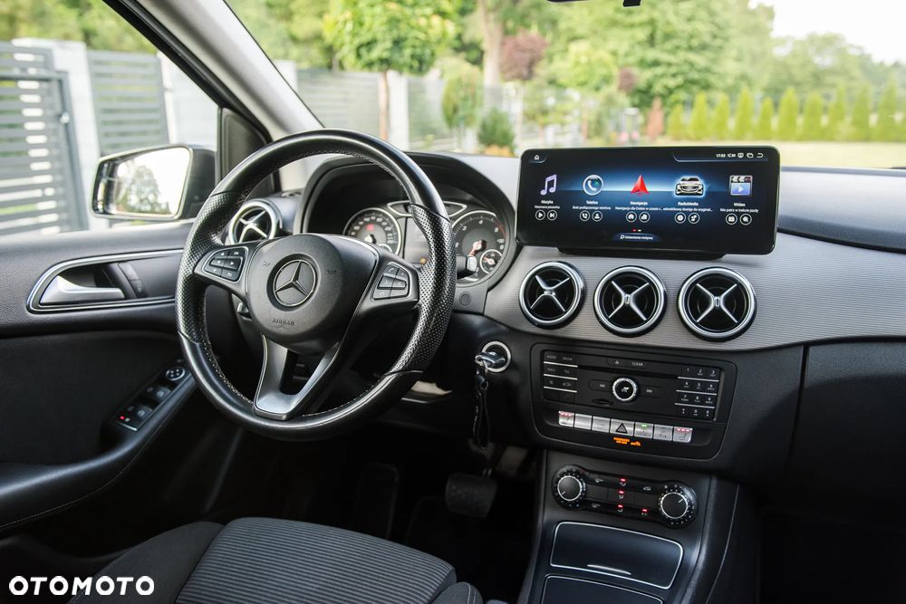 Mercedes-Benz Klasa B 200 (CDI) d 4-Matic - 12