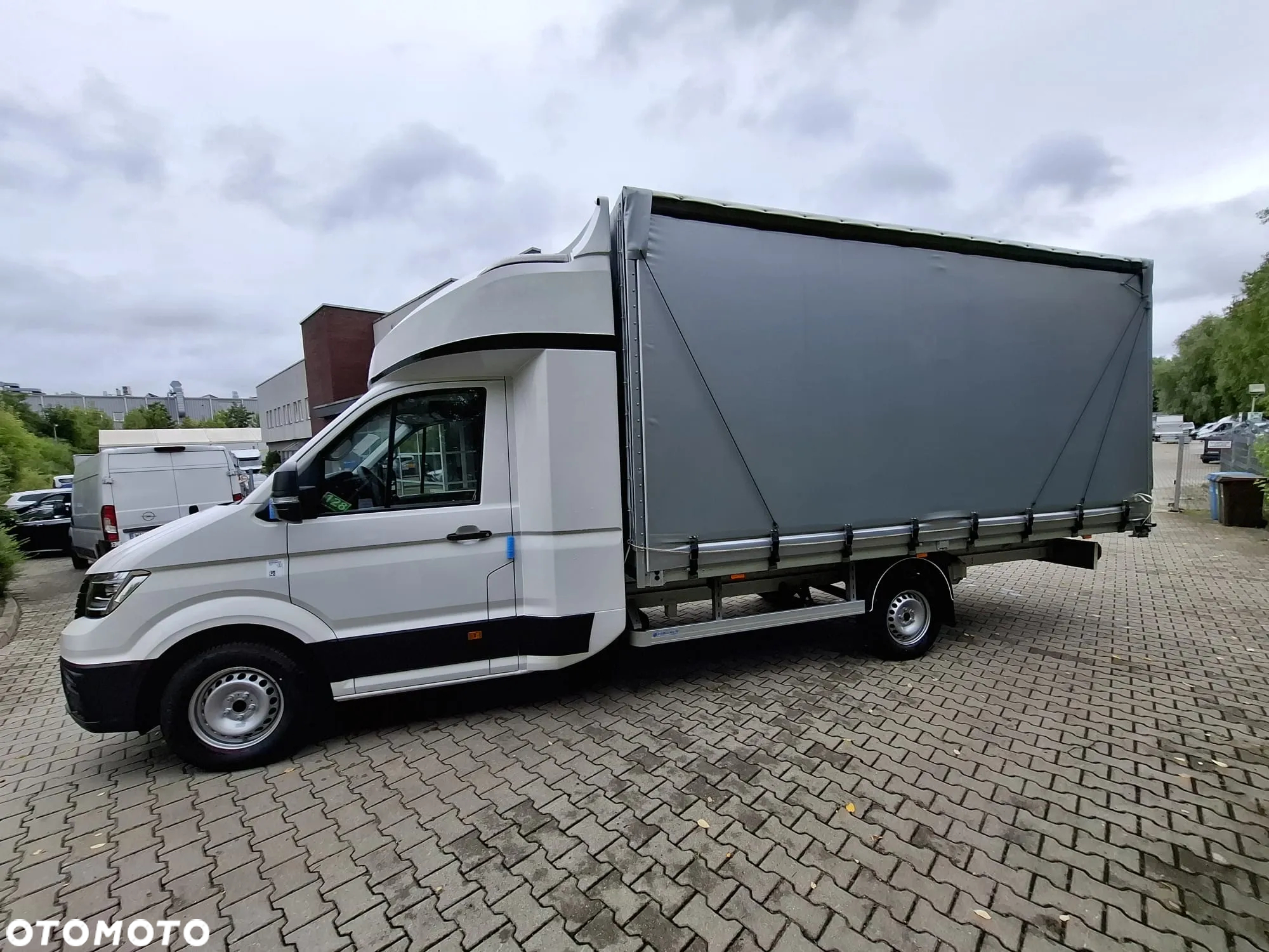 Volkswagen CRAFTER 35 - 6