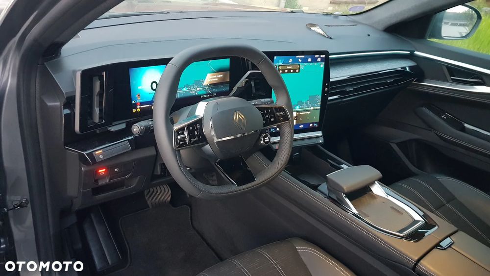 Renault Austral E-Tech Full 200 Iconic - 15