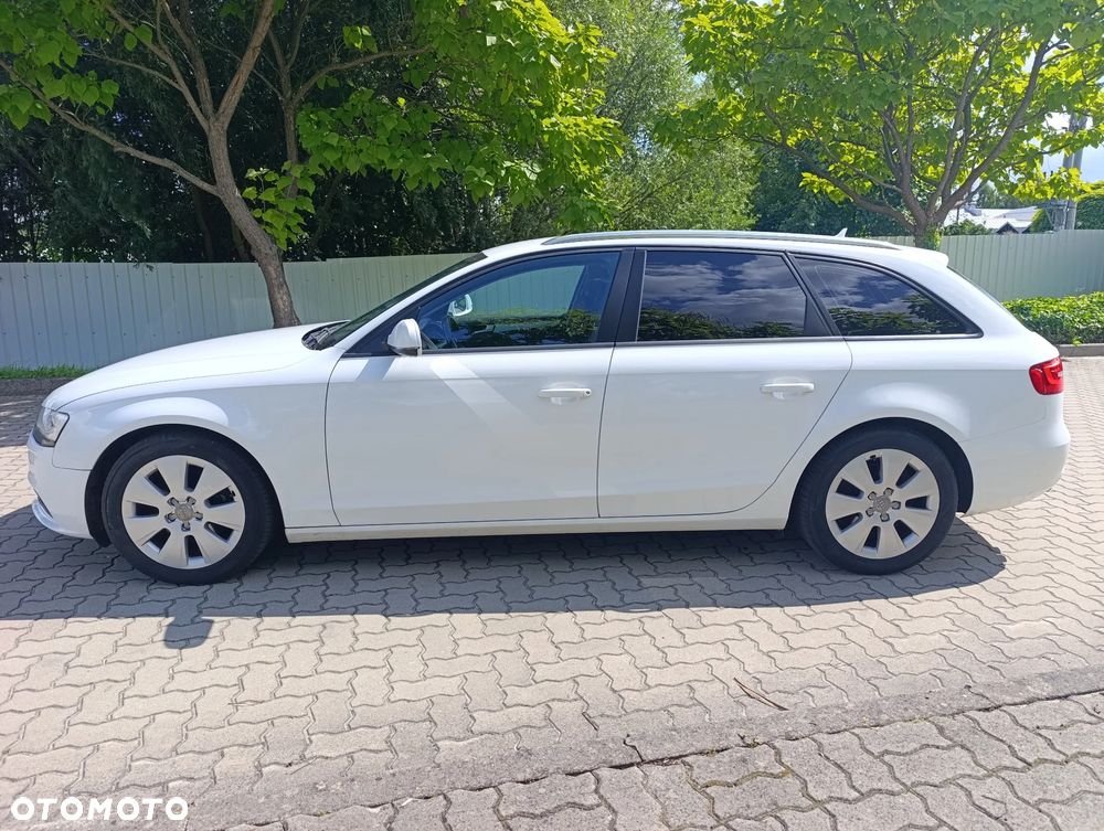Audi A4 Avant 2.0 TDI DPF quattro Ambiente - 3