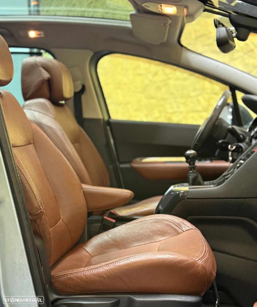 Peugeot 5008 1.6 HDi Sport - 15