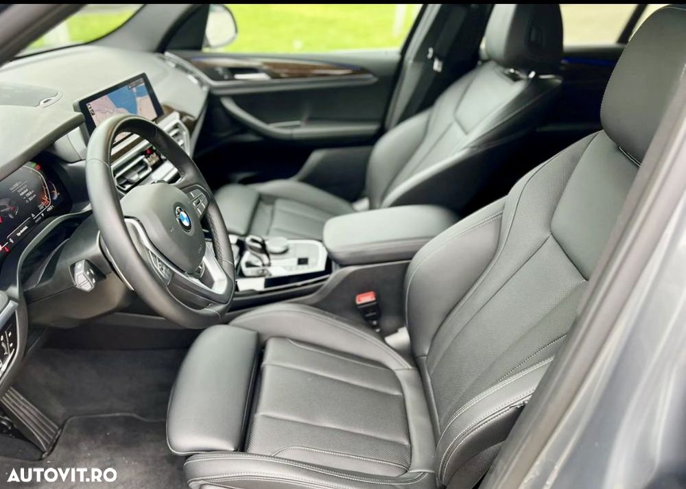 BMW X3 xDrive30i AT Luxury Line - 9