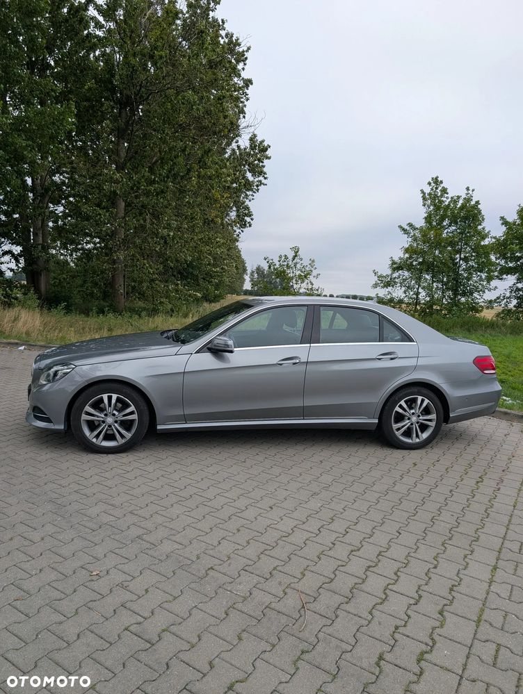 Mercedes-Benz Klasa E 220 CDI BlueEff Avantgarde - 6