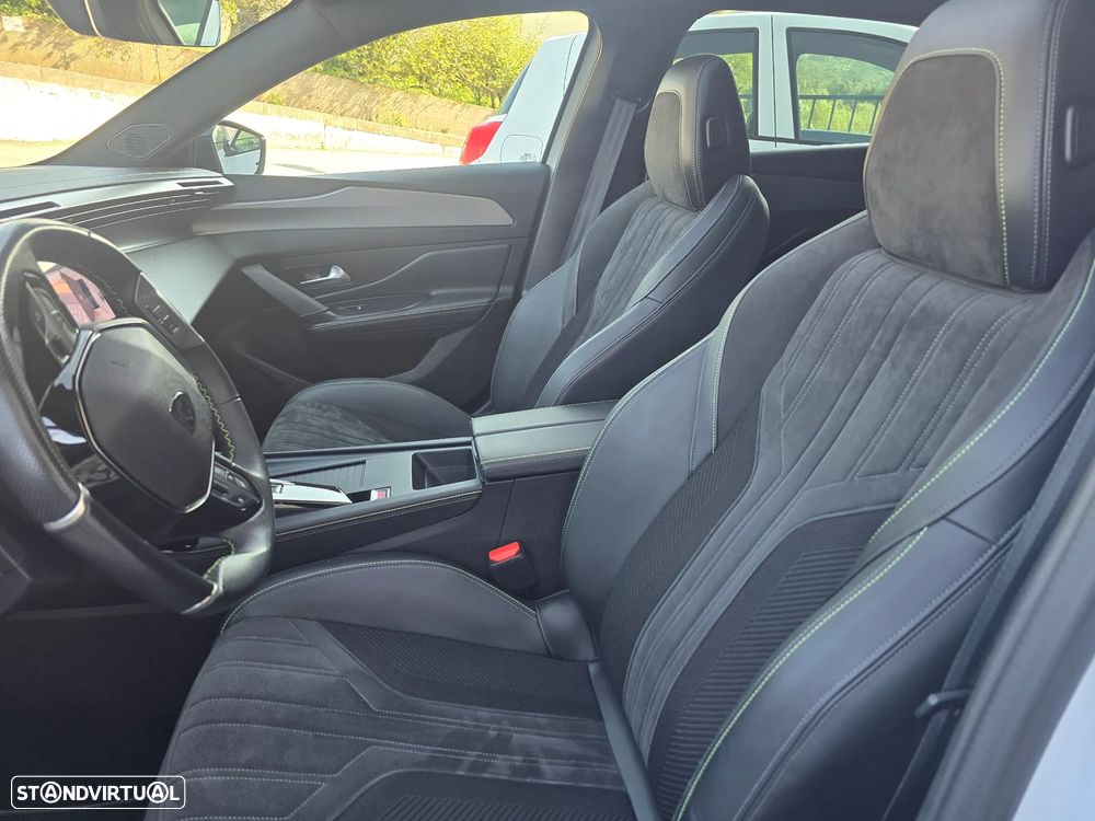 Peugeot 308 1.6 Hybrid GT e-EAT8 - 23