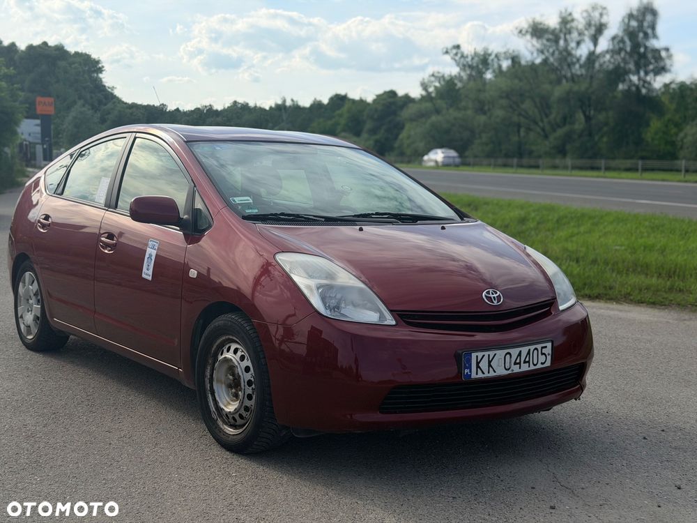 Toyota Prius - 1