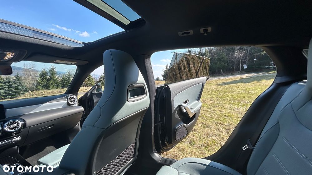 Mercedes-Benz CLA 200 AMG Line 7G-DCT - 10