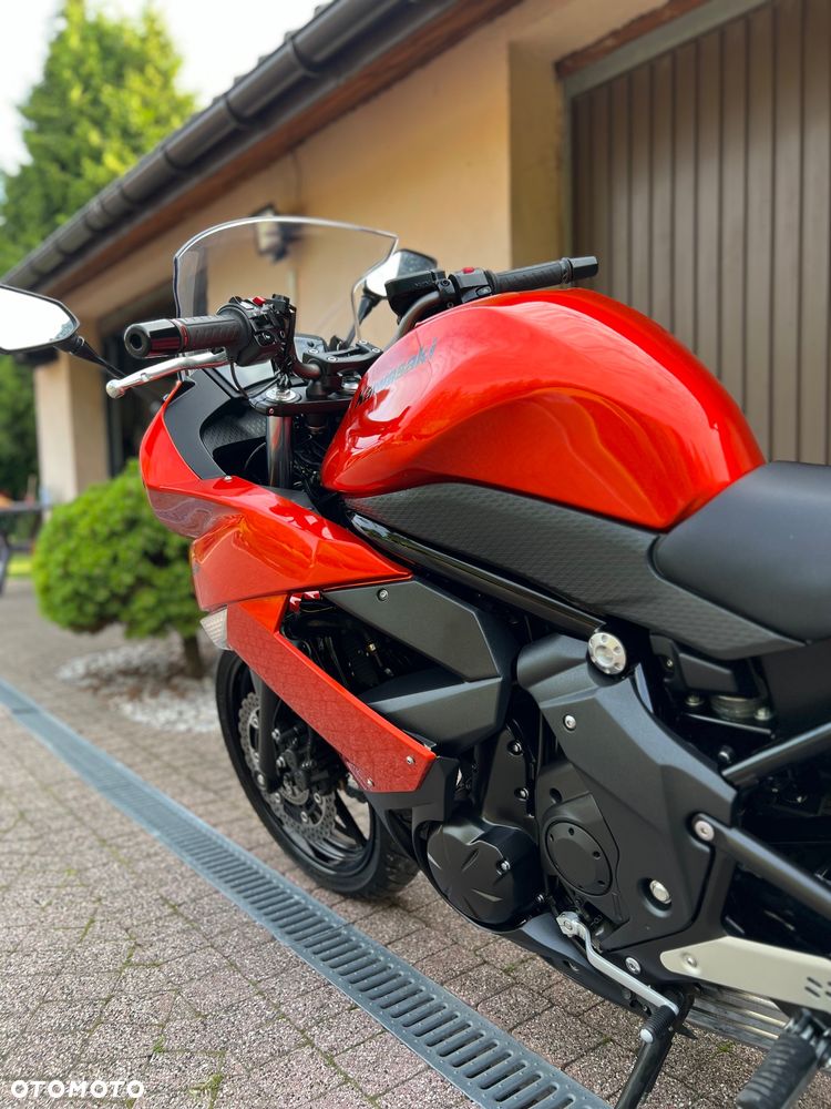 Kawasaki ER - 26