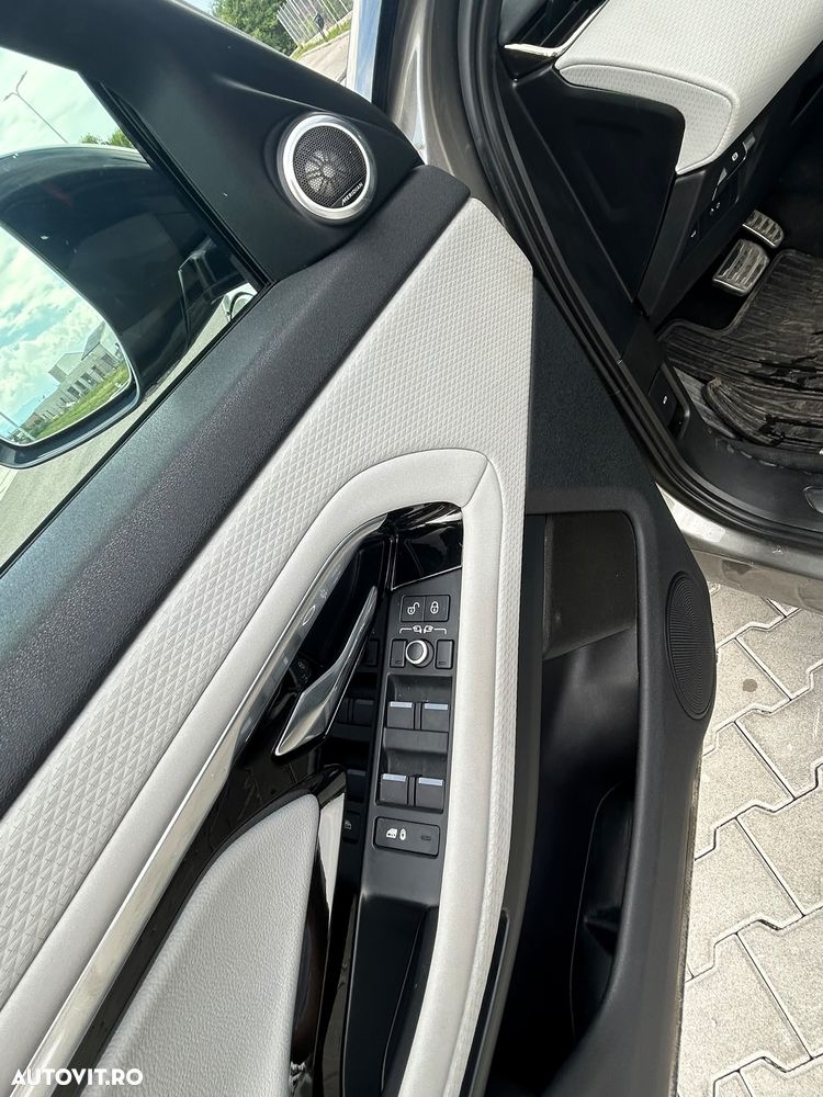 Land Rover Range Rover Evoque 2.0 P200 R-Dynamic - 9