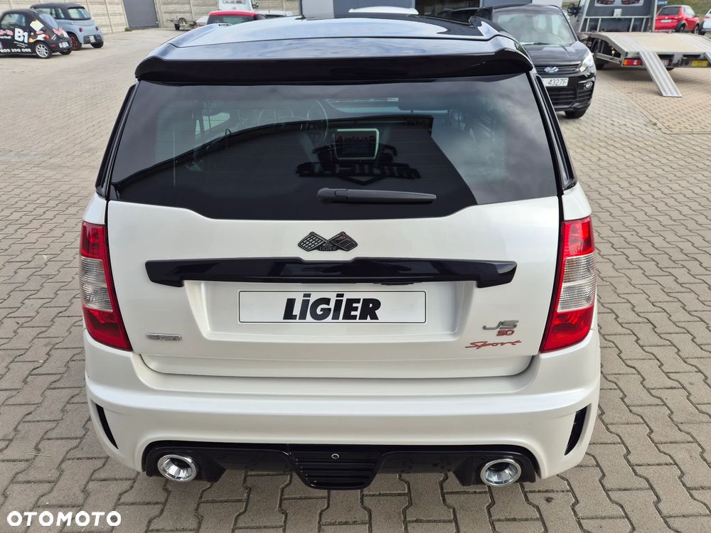 Ligier JS50 - 17