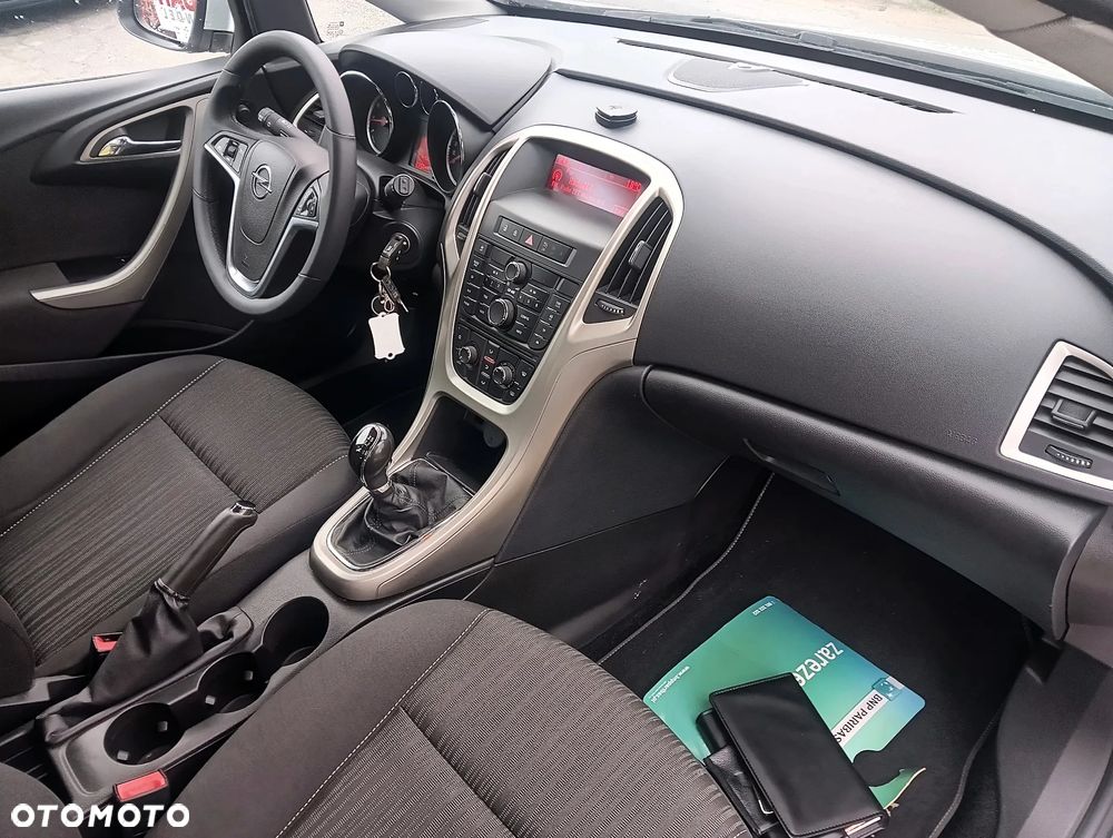 Opel Astra 1.4 Turbo Cosmo - 19