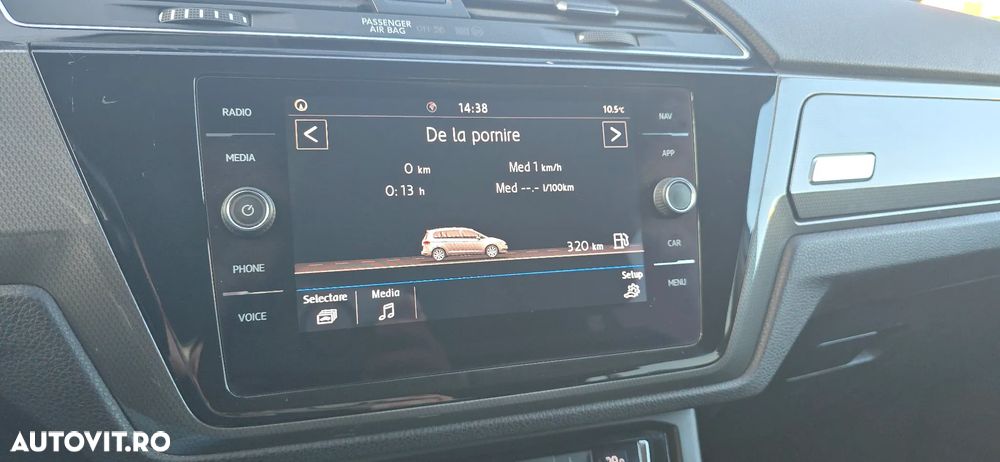 Volkswagen Touran - 16