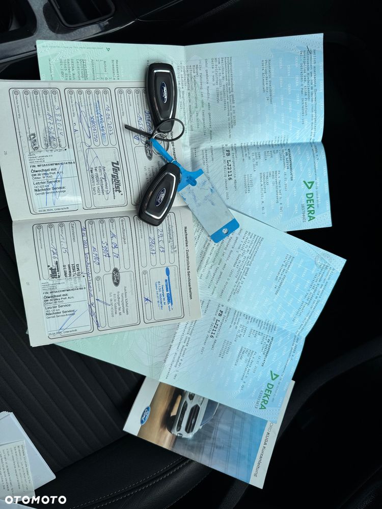 Ford Kuga 2.0 TDCi 2x4 Titanium - 39