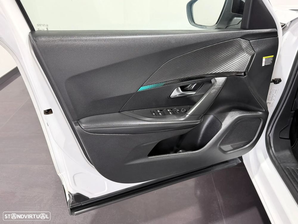 Peugeot 2008 1.5 BlueHDi Allure Pack - 19