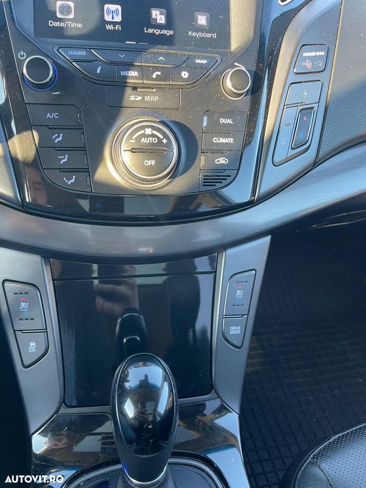 Hyundai i40 - 12