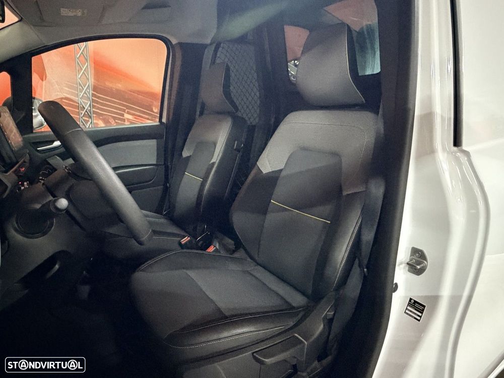 Renault Kangoo Rapid E-Tech - 9