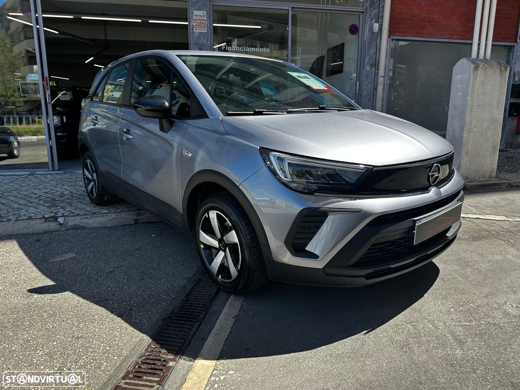 Opel Crossland 1.2 Business Edition - 1