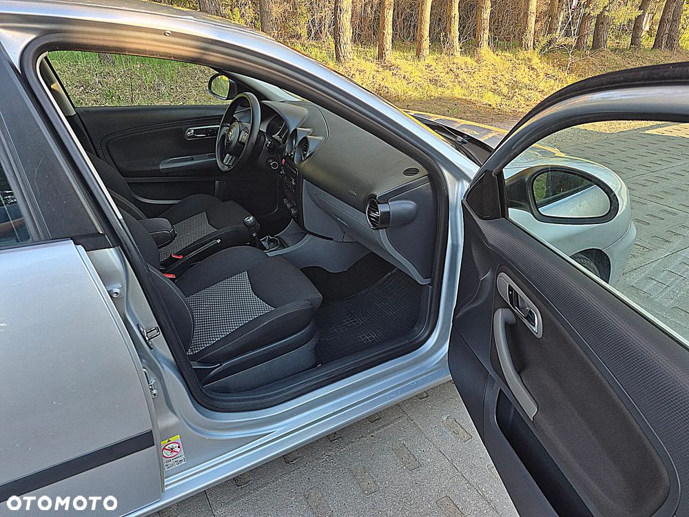 Seat Ibiza 1.4 16V Entry - 19