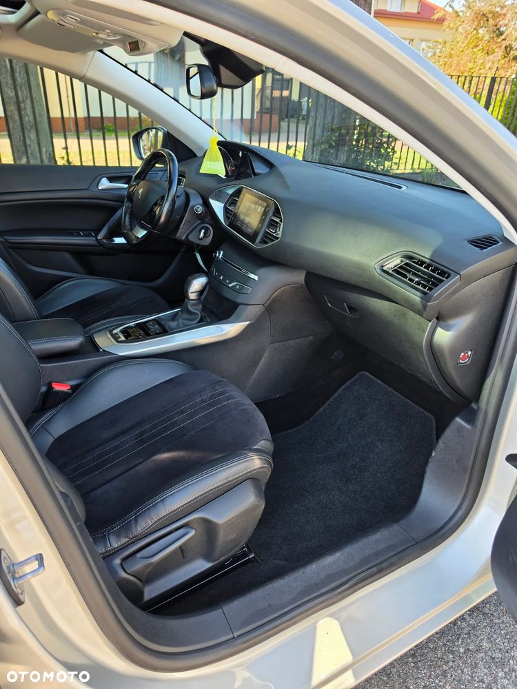 Peugeot 308 BlueHDi 120 EAT6 Stop & Start Allure - 31
