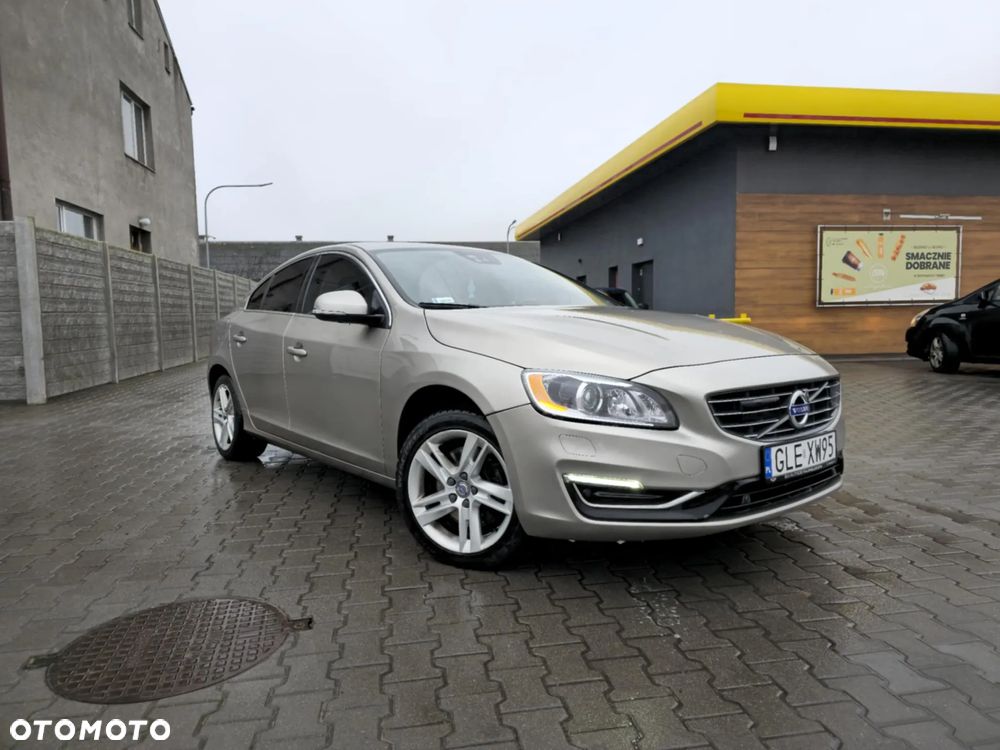 Volvo S60 2.5 T5 AWD - 19