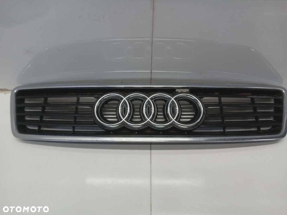 GRILL ATRAPA OSŁONA CHŁODNIC EMBLEMAT AUDI A6 C5  4B0853651