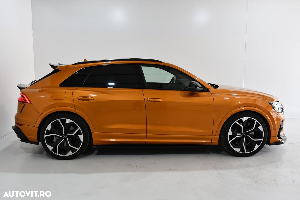 Audi RS Q8 TFSI quattro tiptronic - 1